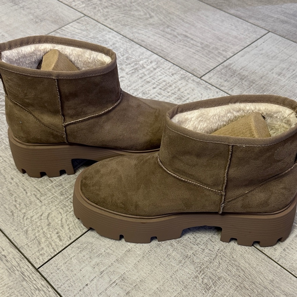 TOP Moda Tan Winter Ankle Boots